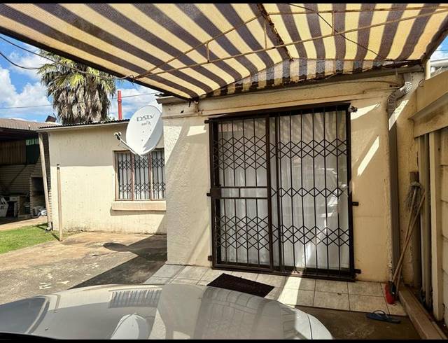 3 BEDROOM HOUSE FOR SALE IN VANDERBIJLPARK CW 3